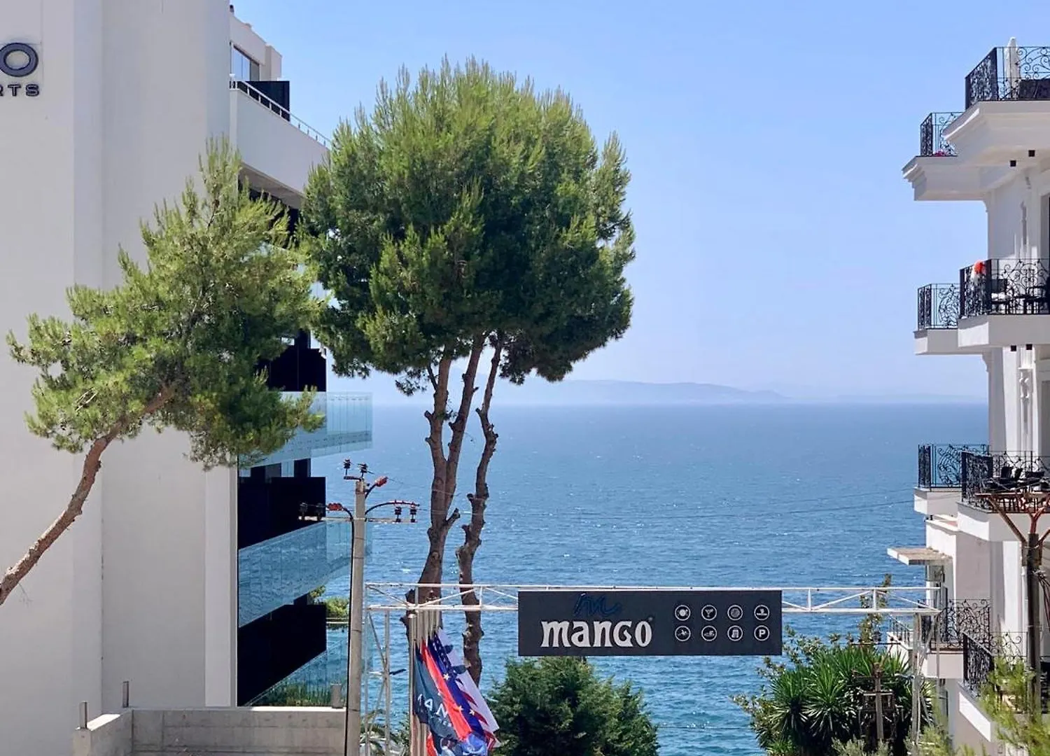 Saranda Apartments